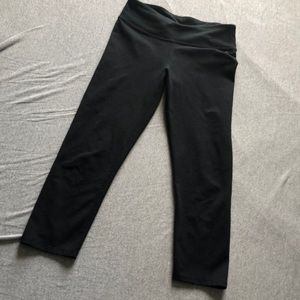 Fabletics Basic Black Mid-Calf Leggings